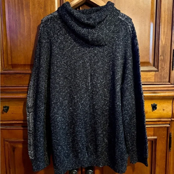 Commerce - Black Hooded Sweater with Plush Knit - Picture 6 of 6